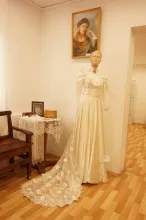 Выставка стилизованных исторических платьев_4