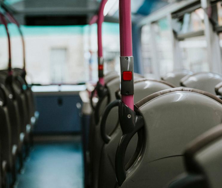 Движение четырех автобусов скорректируют в Воронеже 31 марта