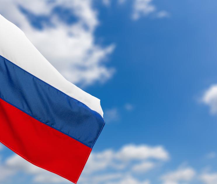 Более 2 тысяч флагов украсят Воронеж в День Победы