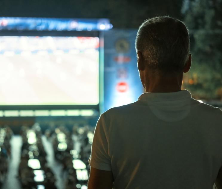 Экран для трансляции футбольных матчей появится на Адмиралтейской площади в Воронеже